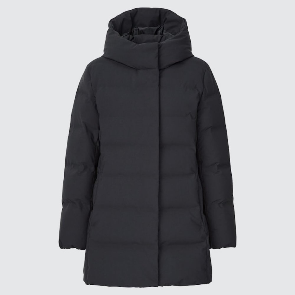 Uniqlo WOMEN SEAMLESS DOWN SHORT COAT L Black